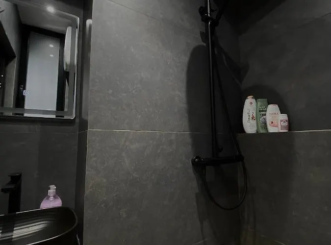 At U.s Embassy Апартаменты